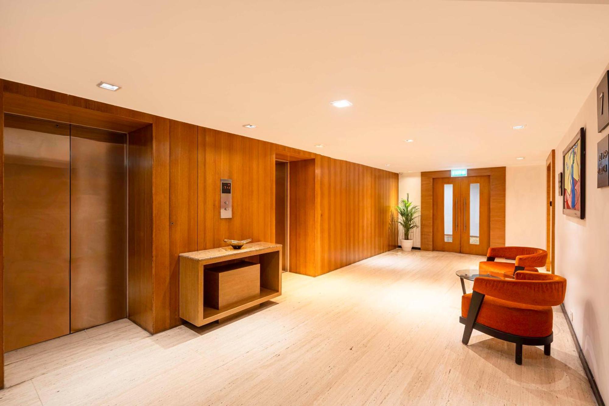 Svelte Delhi, A Member Of Radisson Individuals Hotel New Delhi Luaran gambar