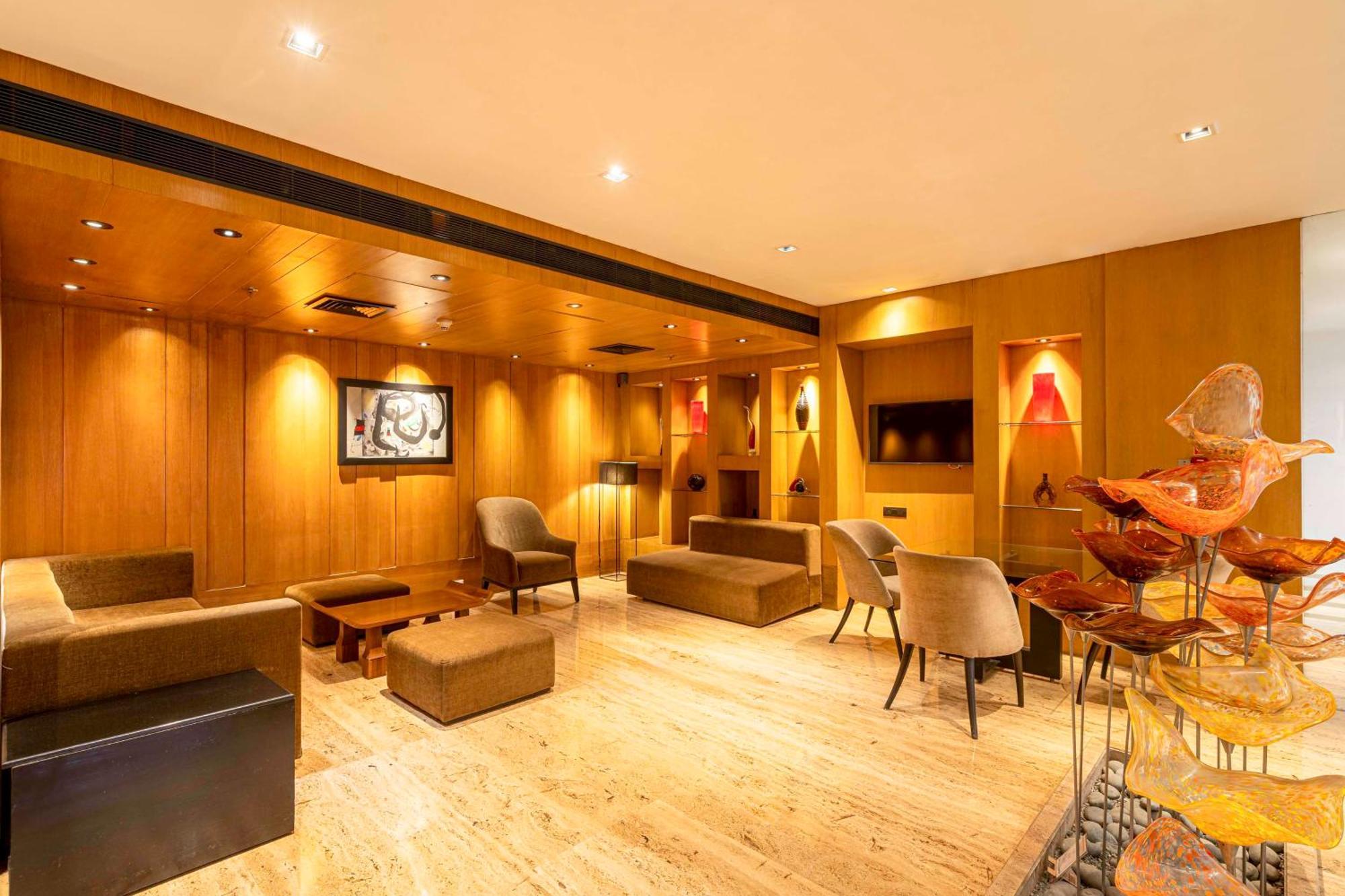 Svelte Delhi, A Member Of Radisson Individuals Hotel New Delhi Luaran gambar