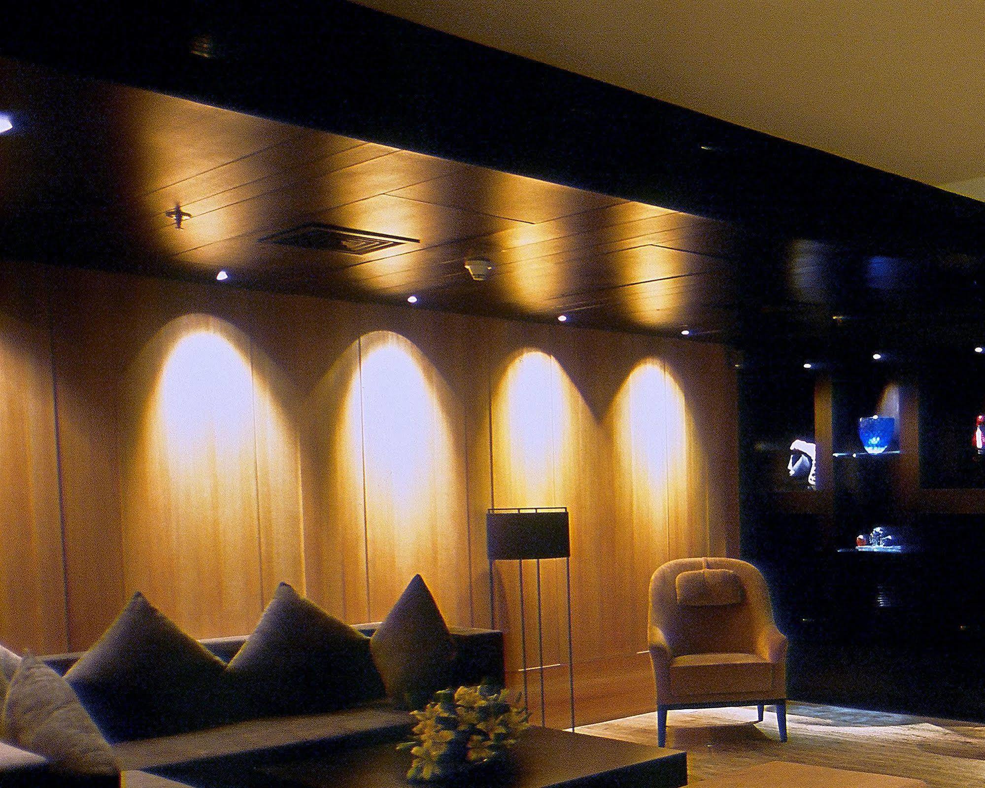 Svelte Delhi, A Member Of Radisson Individuals Hotel New Delhi Luaran gambar