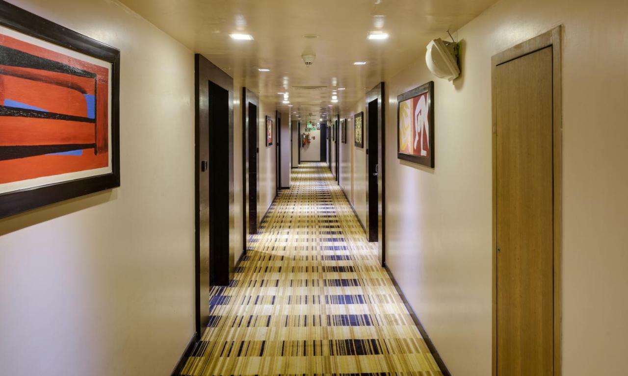 Svelte Delhi, A Member Of Radisson Individuals Hotel New Delhi Luaran gambar